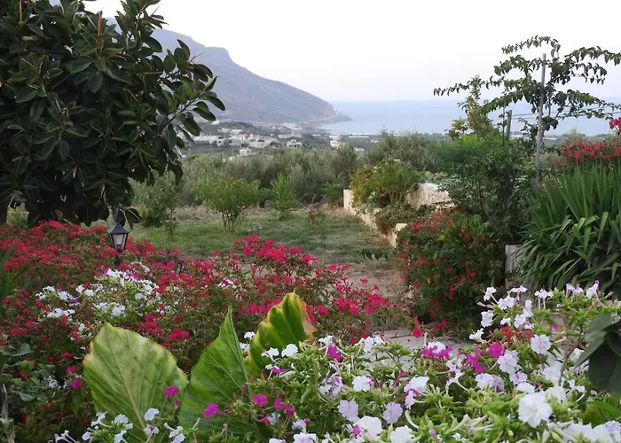 Chrissi\'S House With Garden And Sea View Zerviana